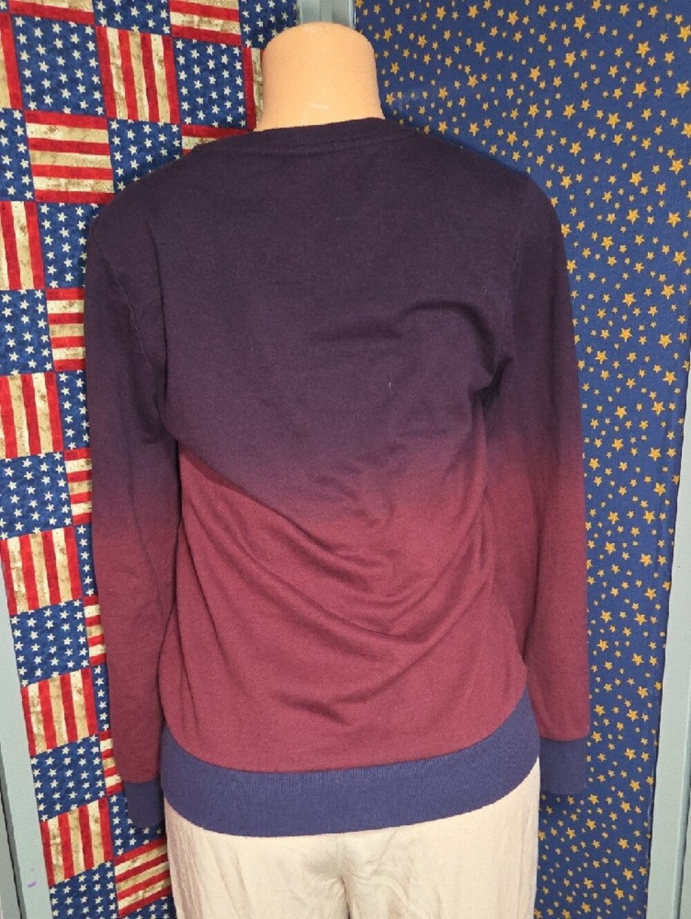art class Ombre Crewneck Sweater in Purple and Burgundy Fade - Picture 5 of 5